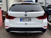 Gebraucht BMW X1 150 PS (110 kW) 2012 Weiß SUV
