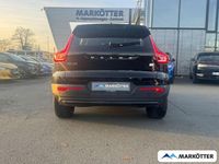 Second-hand Volvo XC40 Core 300 kW (408 CP) 2022 Negru SUV