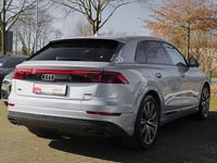 Gebraucht Audi Q8 Ambiente 286 PS (210 kW) 2025 Satellitsilber metallic SUV