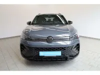 Gebraucht VW Tiguan R-line 150 PS (110 kW) 2024 Grau SUV