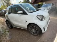 Używany Smart ForTwo Coupé Brabus 90 KM (66 kW) 2017 Biały Coupe