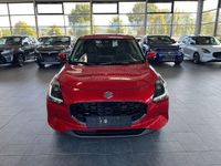 Gebraucht Suzuki Swift Comfort+ 83 PS (61 kW) 2025 Burning red pearl metallic Kleinwagen