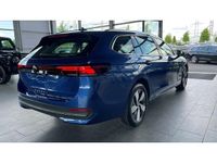 Gebraucht VW Passat IQ Drive 150 PS (110 kW) 2025 Blau Kombi