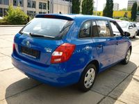 Gebraucht Skoda Fabia 60 PS (44 kW) 2009 Dynamicblau Kleinwagen