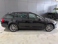 Gebraucht Skoda Octavia 150 PS (110 kW) 2017 Schwarz Kombi
