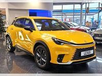 Neu Lexus LBX 136 PS (100 kW) 2025 Gelb (sonnengelb) SUV