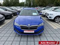 Gebraucht Skoda Superb Active 150 PS (110 kW) 2019 Blau Kombi