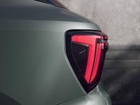 Neu Lynk & Co 01 272 PS (200 kW) 2025 Grün (mineralgrün metallic) SUV