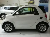 Gebraucht Smart ForTwo Cabrio 71 PS (52 kW) 2018 Weiß Cabrio