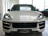 Gebraucht Porsche Cayenne 475 PS (349 kW) 2023 Racetrackgrey/kreide/crayon/chal SUV