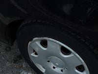 Gebraucht VW Polo 54 PS (39 kW) 2003 Schwarz Kleinwagen