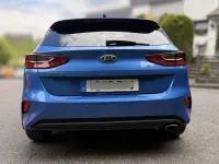 Używany Kia Ceed 140 KM (102 kW) 2018 Niebieski Hatchback