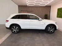 Gebraucht Mercedes GLC300e 320 PS (235 kW) 2020 Weiß SUV