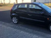 Gebraucht Ford Fiesta 69 PS (50 kW) 2006 Schwarz Kleinwagen