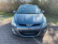 gebraucht Hyundai i20 1.2 Comfort 2.Hand 8xBereift