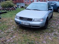 Gebraucht Audi A4 125 PS (91 kW) 1996 Silber Limousine