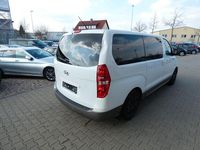 Gebraucht Hyundai H-1 170 PS (125 kW) 2017 Weiß Van / Kleinbus