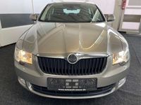 gebraucht Skoda Superb AMBITION KESSY SHZ PDC KLIMAAUTOMATIK ...