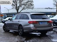Gebraucht Mercedes E300 AMG 306 PS (225 kW) 2022 Mojavesilber (metallic) Kombi
