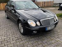 Gebraucht Mercedes E220 170 PS (125 kW) 2006 Schwarz Limousine