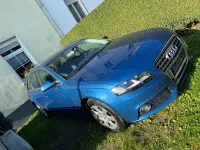 Gebraucht Audi A4 Ambition 160 PS (117 kW) 2011 Blau Kombi