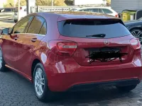 Gebraucht Mercedes A200 136 PS (100 kW) 2014 Rot Limousine