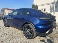 Gebraucht Porsche Macan 300 kW (408 PS) 2025 Enzianblau SUV