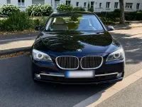 Gebraucht BMW 730 245 PS (180 kW) 2010 Blau Limousine
