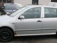 Gebraucht Skoda Fabia Comfort 68 PS (50 kW) 2002 Silber Limousine
