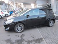 Gebraucht Toyota Verso Skyview Edition 147 PS (108 kW) 2015 Schwarz Van / Kleinbus