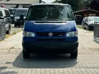 Second-hand VW Caravelle 102 CP (75 kW) 2001 Albastru Van