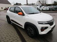 Gebraucht Dacia Spring Comfort Plus 33 kW (45 PS) 2022 Weiss kaolin Kleinwagen
