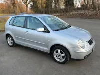 Gebraucht VW Polo Basis 64 PS (47 kW) 2005 Silber Kleinwagen