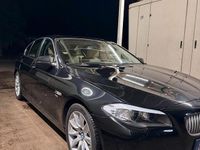 Gebraucht BMW 550 408 PS (300 kW) 2010 Schwarz Limousine