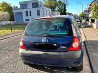 Gebraucht Renault Clio II 58 PS (42 kW) 2003 Blau Kleinwagen