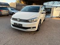 Gebraucht VW Touran Highline 150 PS (110 kW) 2016 Weiß Van / Kleinbus