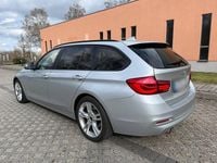 Gebraucht BMW 318 150 PS (110 kW) 2017 Silber Kombi