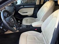 Gebraucht Audi A3 Ambiente 150 PS (110 kW) 2016 Schwarz Limousine