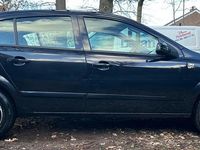 Gebraucht Opel Astra 90 PS (66 kW) 2009 Schwarz Limousine