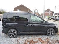 Gebraucht VW Caddy Style 122 PS (89 kW) 2024 Deep black perleffekt Van / Kleinbus