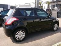 Gebraucht Suzuki Swift Club 94 PS (69 kW) 2012 Schwarz Kleinwagen