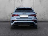 Gebraucht Audi RS3 Comfort 400 PS (294 kW) 2024 Grau Limousine