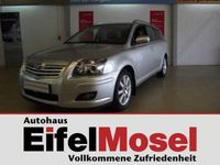 Gebraucht Toyota Avensis Executive 126 PS (92 kW) 2006 Silber metallic Kombi