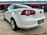 Używany VW Eos Edition 122 KM (89 kW) 2011 Biały Kabriolet