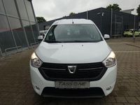 Gebraucht Dacia Dokker Comfort 102 PS (75 kW) 2017 Weiß Van / Kleinbus