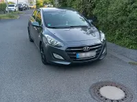 Gebraucht Hyundai i30 110 PS (80 kW) 2015 Grau Limousine