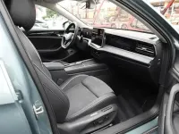 Gebraucht VW Passat Business 150 PS (110 kW) 2025 Maripositgrün metallic Kombi