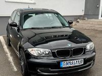 Gebraucht BMW 116 122 PS (89 kW) 2009 Schwarz Kleinwagen