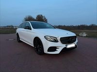 Gebraucht Mercedes E220 AMG 194 PS (142 kW) 2019 Weiß Kombi