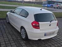 Usata BMW 116 120 CV (88 kW) 2009 Bianco Utilitaria